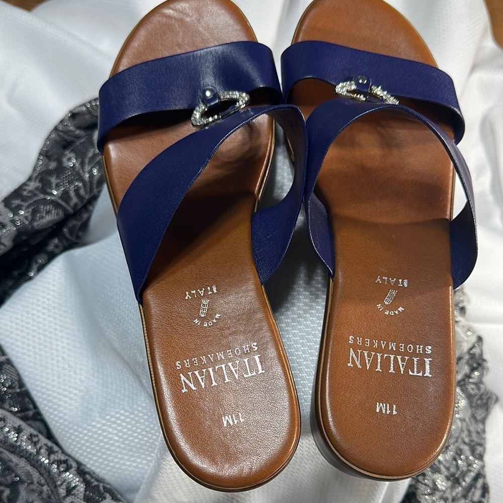 Italian Shoemakers Blue and Brown Sandals with Cushioned Insole - Picture 3 of 5